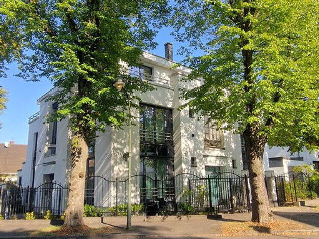 Mehrfamilienhaus zum Kauf provisionsfrei 3.859.000 € 13 Zimmer 698 m² 856 m² Grundstück Düsseldorf 40472