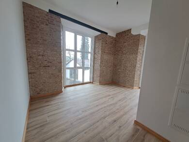 Wohnung zur Miete 1.066 € 4 Zimmer 106,6 m² Geschoss 1/1 frei ab 01.09.2025 Emskirchen Emskirchen 91448