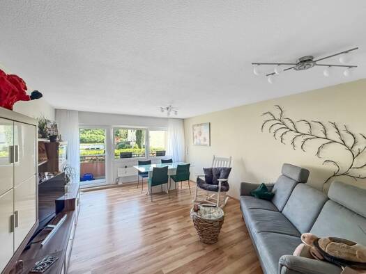 Wohnung zum Kauf 326.000 CHF 3,5 Zimmer 72 m² frei ab sofort Kohlfirststraße 16 Büsingen am Hochrhein 78266