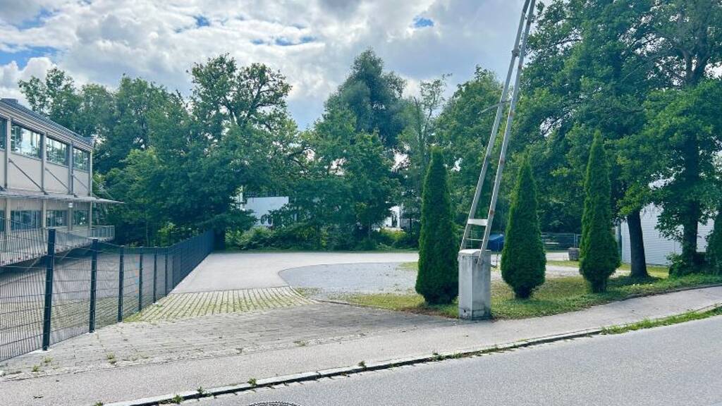 Grundstück zur Miete 1.500 € 1.250 m² Grundstück Murnau Stephanskirchen 83071
