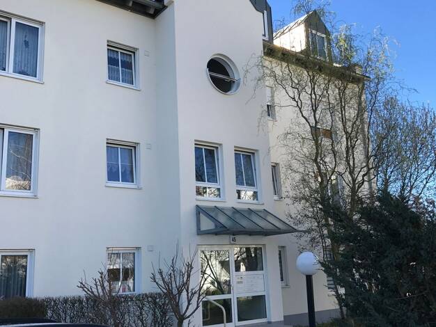 Wohnung zum Kauf 133.000 € 2 Zimmer 46,7 m² EG Am Alten Flugfeld 45 Lindenthal Leipzig 04158