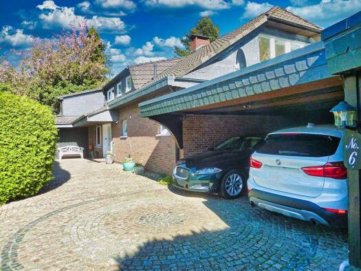 Mehrfamilienhaus zum Kauf provisionsfrei 495.000 € 11 Zimmer 340 m² 1.199 m² Grundstück frei ab sofort Wiefelstede 26215