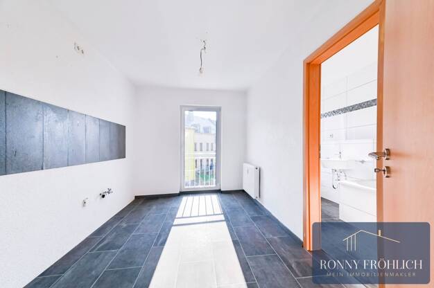 Wohnung zur Miete 357 € 3 Zimmer 65 m² 1. Geschoss Lichtenstein Lichtenstein/Sachsen 09350