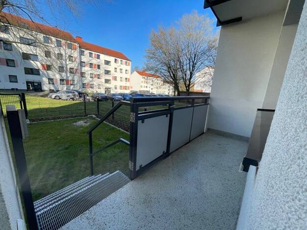 Wohnung zur Miete 692 € 3 Zimmer 71,7 m² frei ab 19.06.2025 Schlesische Str. 11 Dodesheide 82 Osnabrück 49088