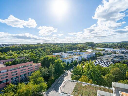 Wohnung zur Miete 1.450 € 2,5 Zimmer 82,3 m² 11. Geschoss frei ab 01.12.2026 Dr.-Gessler-Straße 2 Großprüfening-Dechbetten-Königswiesen Regensburg 93051