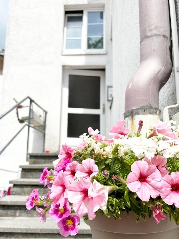 Mehrfamilienhaus zum Kauf als Kapitalanlage geeignet 715.000 € 10,5 Zimmer 266,5 m² 380 m² Grundstück Mitte Radolfzell am Bodensee 78315