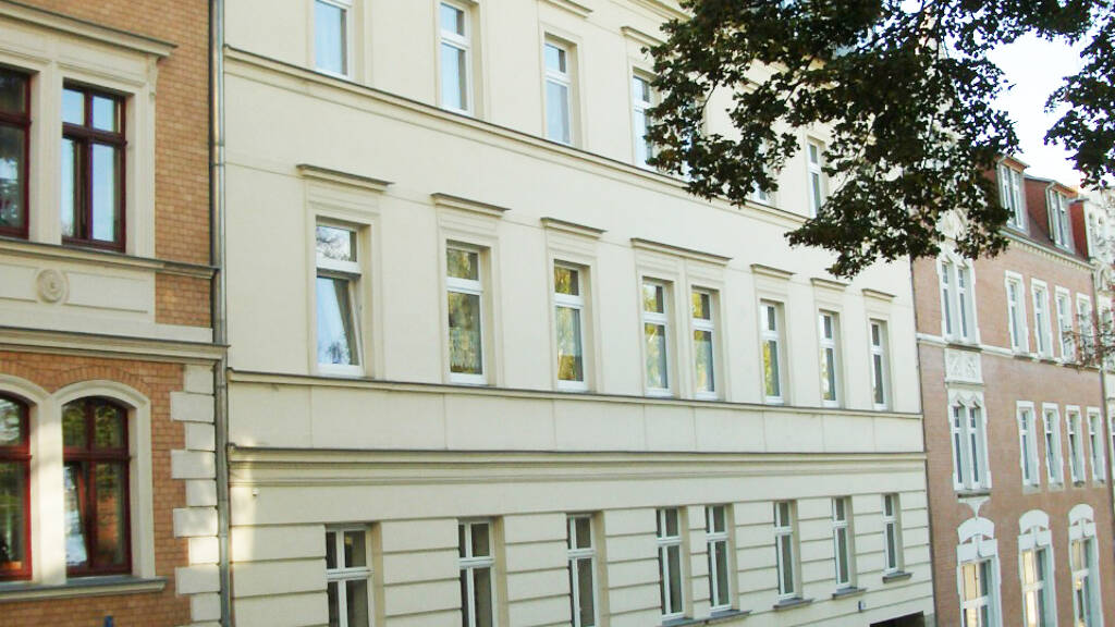 Wohnung zur Miete 655 € 4 Zimmer 100,8 m² EG frei ab 01.05.2026 Steinsgraben 2 Zeitz 06712