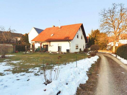 Einfamilienhaus zum Kauf 470.000 € 12 Zimmer 283 m² 1.819 m² Grundstück Frankenbrunn Oberthulba 97723