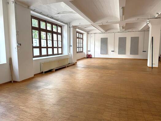 Lagerhalle zur Miete 5.636 € 331,5 m² Lagerfläche Grünberger Straße 44 A Friedrichshain Friedrichshain-Kreuzberg 10245