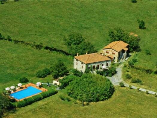 Herrenhaus zum Kauf 1.800.000 € 15 Zimmer 800 m² 40.000 m² Grundstück Villafranca 54028