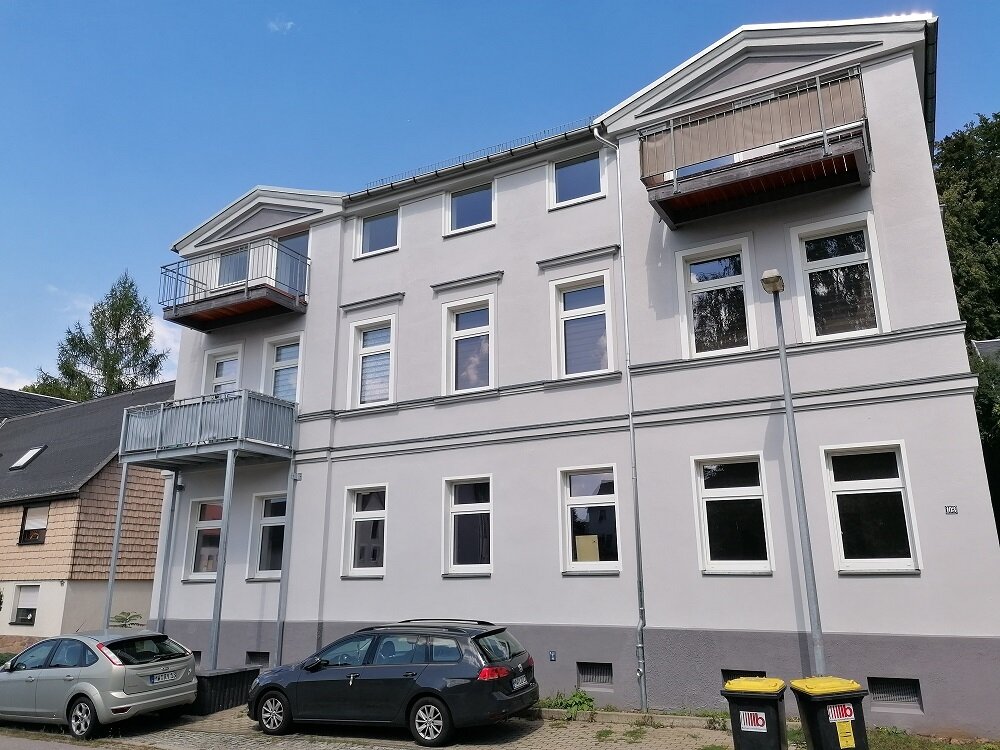 Wohnung zur Miete 925 € 5 Zimmer 130,3 m²<br/>Wohnfläche 1.<br/>Geschoss ab sofort<br/>Verfügbarkeit Untere Hauptstraße 103 Hartmannsdorf 09232