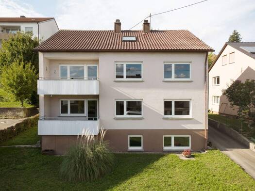 Mehrfamilienhaus zum Kauf 795.000 € 10 Zimmer 242 m² 611 m² Grundstück frei ab sofort Höfingen Leonberg 71229