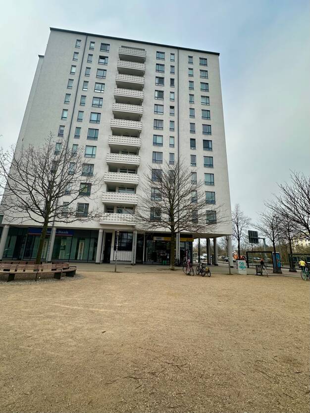 Wohnung zum Kauf 120.000 € 2 Zimmer 53,8 m² 7. Geschoss frei ab sofort Stuttgarter Allee 41 Grünau-Mitte Leipzig 04209