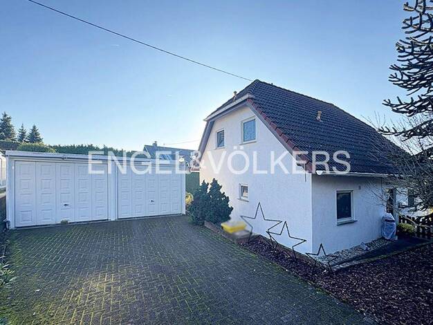 Einfamilienhaus zum Kauf 315.000 € 4 Zimmer 120 m² 717 m² Grundstück Selters (Westerwald) 56242