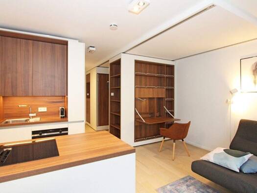 Wohnung zur Miete 1.990 € 1,5 Zimmer 45 m² 1. Geschoss frei ab 01.01.2026 Schwabing-West München 80797