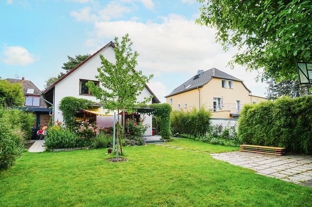 Einfamilienhaus zur Miete 2.900 € 5 Zimmer 145 m²<br/>Wohnfläche 696 m²<br/>Grundstück Rosenthal Berlin 13158