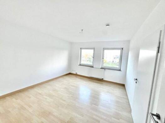 Wohnung zum Kauf 299.000 € 3 Zimmer 82 m² Stuttgart 70376