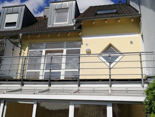 Doppelhaushälfte zur Miete 1.100 € 5 Zimmer 117 m² frei ab sofort Zur Kuppe 12 a Bad Salzschlirf 36364