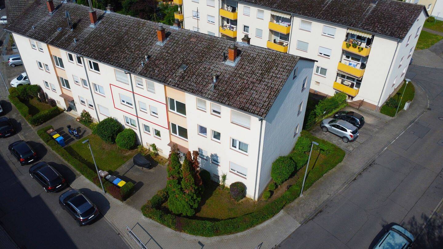 Charmante 3-Zimmer-Wohnung mit Garten, Balkon & Stellplatz