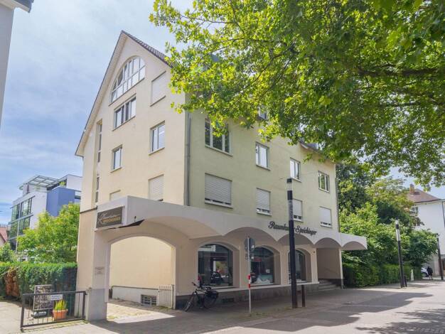 Medizinisches Gebäude zum Kauf als Kapitalanlage geeignet 398.000 € 6 Zimmer 142 m² Singen Singen (Hohentwiel) 78224