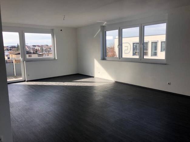 Büro-/Praxisfläche zur Miete 8,13 € 4 Zimmer Nellmersbach Leutenbach 71397