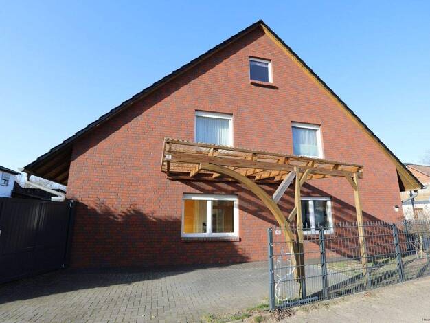 Doppelhaushälfte zum Kauf 365.000 € 4 Zimmer 113,7 m² 196 m² Grundstück Gifhorn 38518