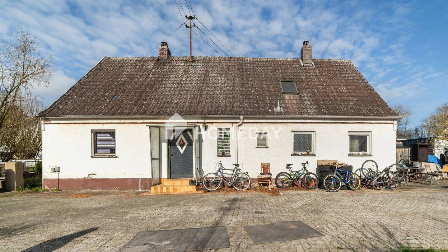 Immobilie in Vohburg an der Donau - Haus in Dornröschenschlaf - EFH mit Entwicklungspotenzial wartet auf liebevolle Kernsanierung - Bild 0