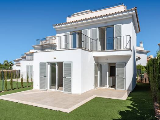 Villa zum Kauf - Erstbezug 725.000 € 4 Zimmer 105,8 m² 247,8 m² Grundstück la Ràpita 07639