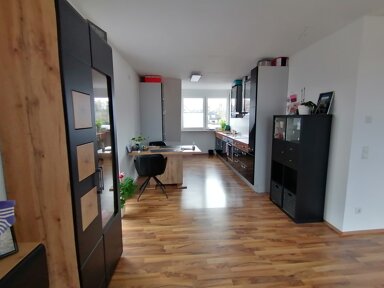 Wohnung zur Miete 850 € 3 Zimmer 90 m² 2. Geschoss Vach 180 Fürth 90768