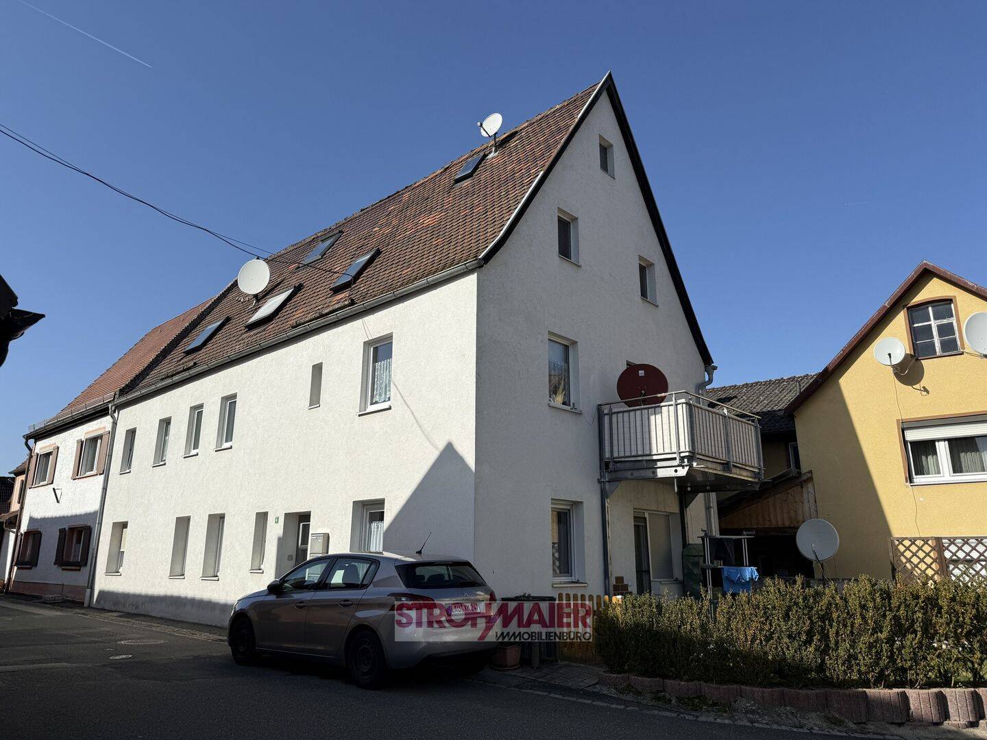 Immobilie in Hersbruck - Gepflegte Kapitalanlage! Modernisiertes 3-Parteienhaus in fußläufiger Nähe zum Bahnhof rechts der Pegnitz - Bild 3