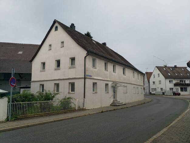 Immobilie zum Kauf als Kapitalanlage geeignet 459.000 € 302 m² 406 m² Grundstück Neunkirchen Neunkirchen a.Brand 91077