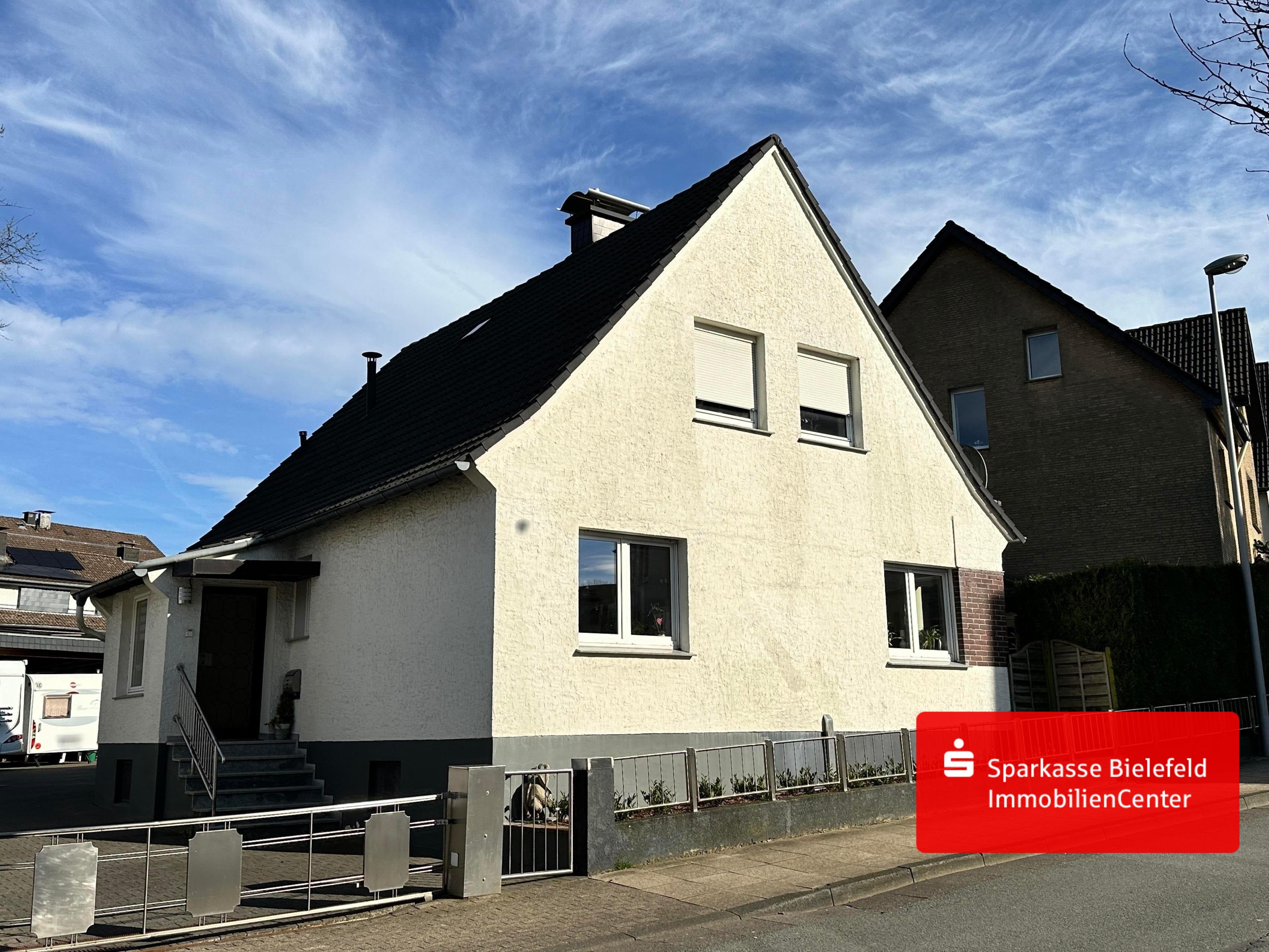 Einfamilienhaus zum Kauf 329.000 € 4 Zimmer 90 m²<br/>Wohnfläche 519 m²<br/>Grundstück 01.06.2025<br/>Verfügbarkeit Eggeweg Bielefeld 33617