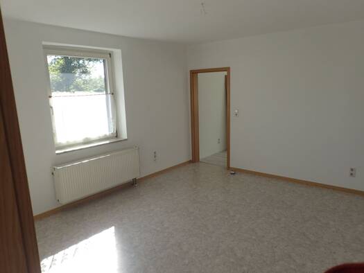 Wohnung zur Miete 700 € 2 Zimmer 59 m² Geschoss 2/4 frei ab sofort Zentrum Bonn 53111
