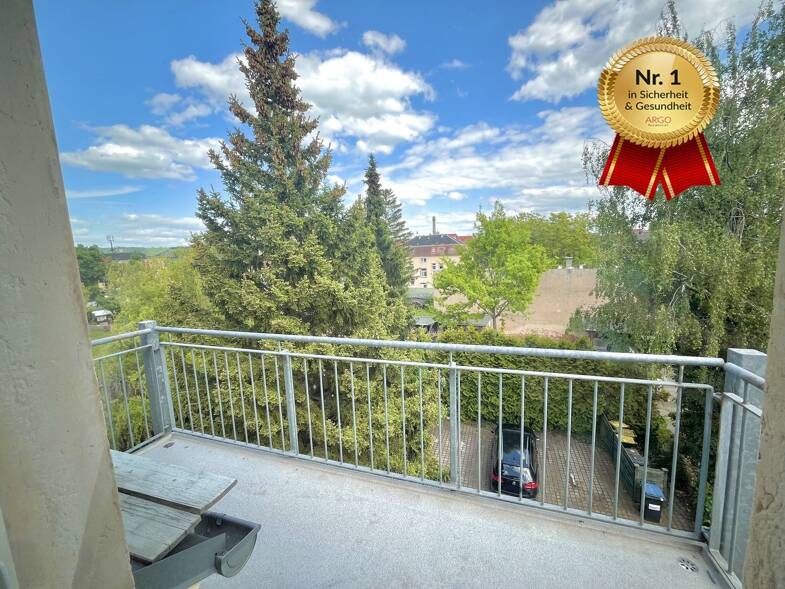 Wohnung zur Miete 815 € 2 Zimmer 61,7 m² Dachgeschoss, 2. Geschoss frei ab 01.07.2025 Dieselstraße 36 Leuben (Stephensonstr.) Dresden 01257