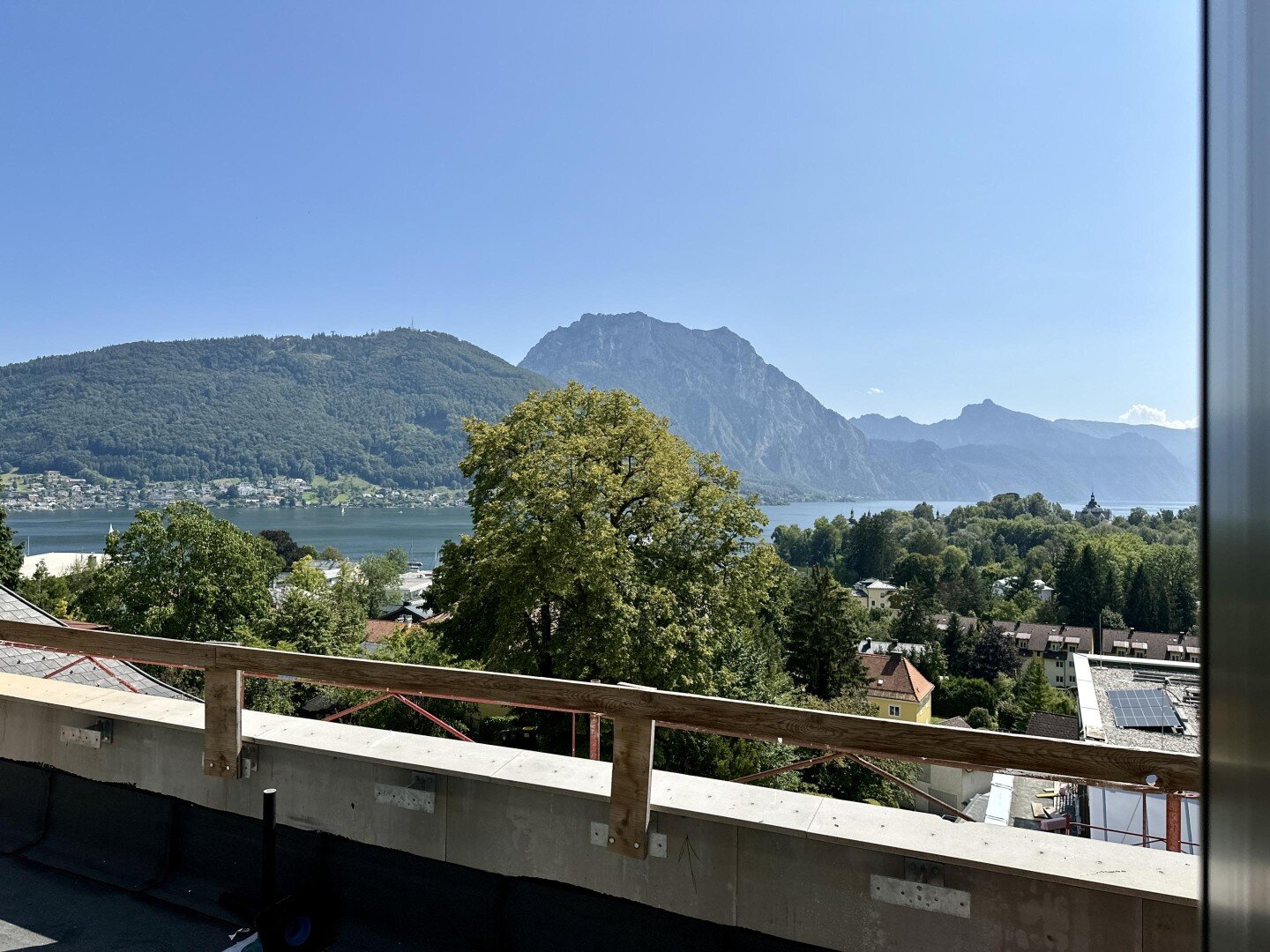 Penthouse zum Kauf 2.112.600 € 3 Zimmer 107,2 m²<br/>Wohnfläche 01.05.2025<br/>Verfügbarkeit Gmunden 4810