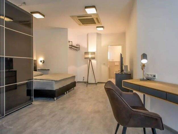 Studio zur Miete Wohnen auf Zeit 650 € 1 Zimmer 18 m² frei ab sofort Taunusstraße 00 HH 2.OGli Bahnhofsviertel Frankfurt am Main 60329