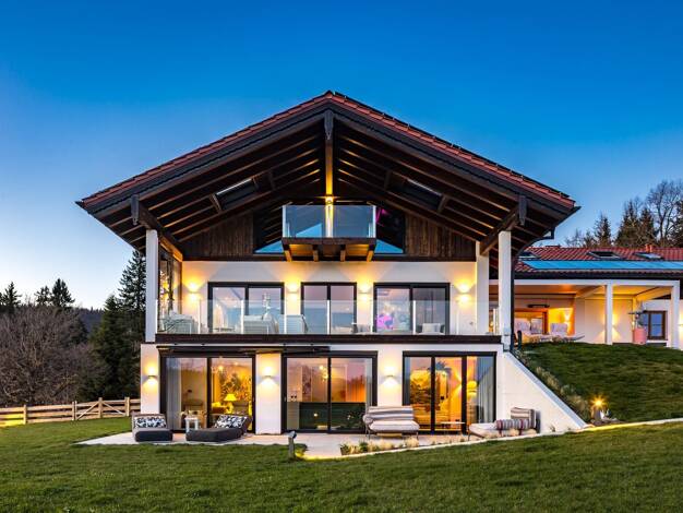 Villa zum Kauf 7.500.000 € 10 Zimmer 580 m² 5.620 m² Grundstück Roßhaupten 87672