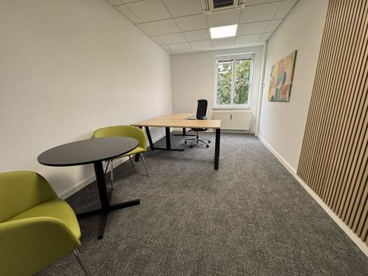 Bürofläche zur Miete provisionsfrei 520 € 17 m² Bürofläche Ismaning Ismaning 85737