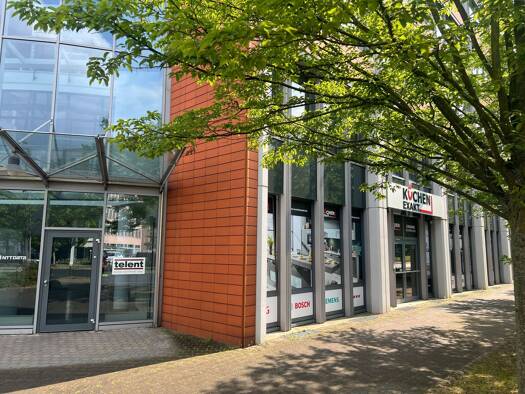 Laden zur Miete provisionsfrei 10,50 € 2 Zimmer 290 m² Verkaufsfläche teilbar ab 290 m² Rheinstraße 10 B Teltow 14513