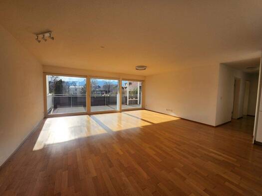 Wohnung zur Miete 1.234 € 4 Zimmer 104,9 m² frei ab sofort Höchst 6973