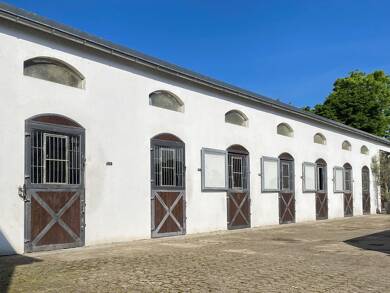 Reiterhof zum Kauf 77.000 m² Grundstück Meerbusch / Langst-Kierst 40668
