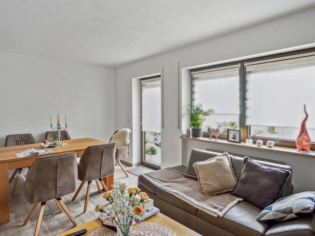 Mehrfamilienhaus zum Kauf 1.635.000 € 26 Zimmer 865 m² 1.017 m² Grundstück Schöllnach 94508