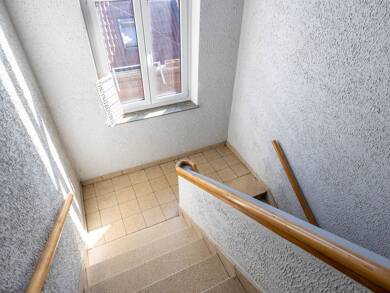 Wohnung zum Kauf 65.000 € 2 Zimmer 40,8 m² Dachgeschoss, 3. Geschoss Mitte Delmenhorst 27749