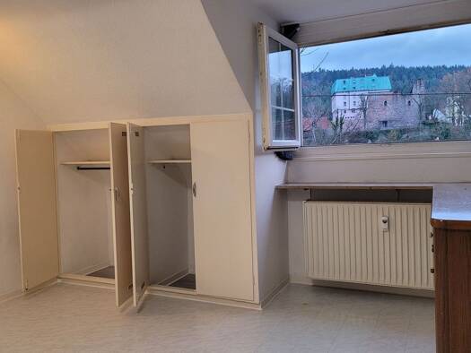WG-Zimmer zur Miete 330 € 20 m² Geschoss 2/3 frei ab 01.10.2026 Dillweißenstein Pforzheim 75180