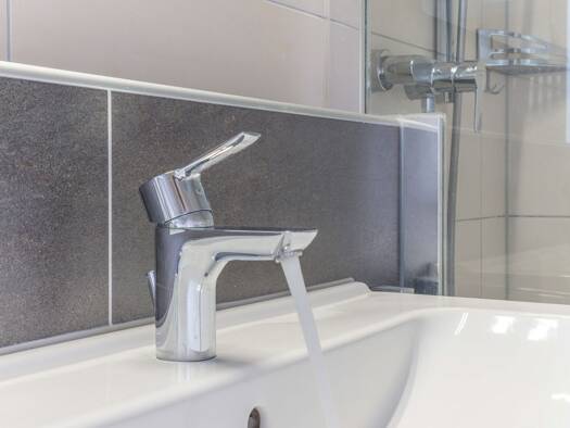Doppelhaushälfte zum Kauf 288.000 € 5 Zimmer 105 m² 357 m² Grundstück frei ab sofort Leuksstraße Bechhofen Bechhofen 91572