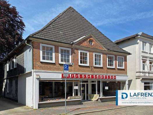 Mehrfamilienhaus zum Kauf 285.000 € 11 Zimmer 281 m² 778 m² Grundstück Eutin 23701