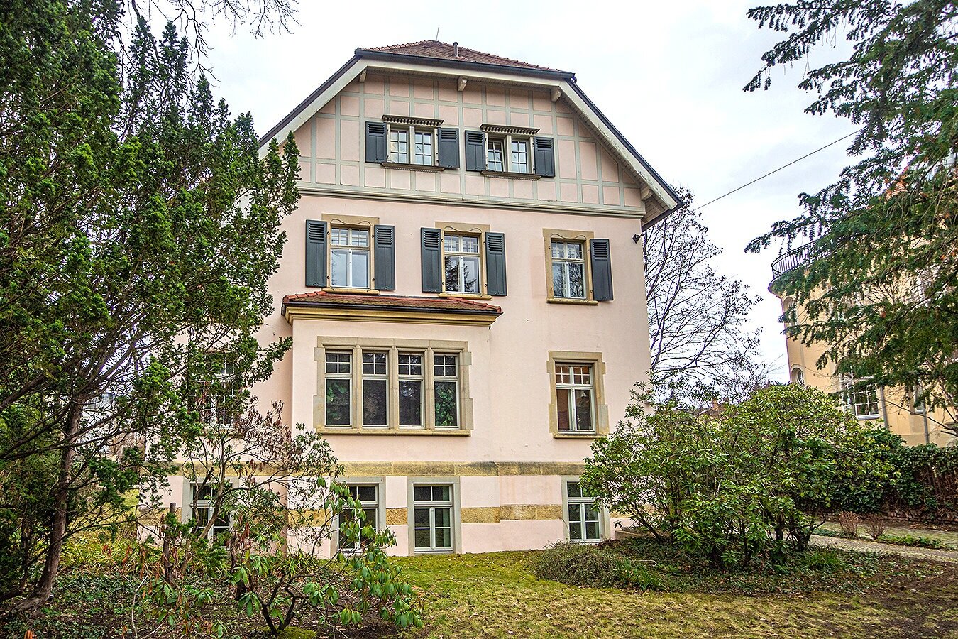 Büro-/Praxisfläche zur Miete provisionsfrei 13 € 6 Zimmer 273 m²<br/>Bürofläche ab 273 m²<br/>Teilbarkeit Loschwitzer Straße 6 Blasewitz (Händelallee) Dresden 01309