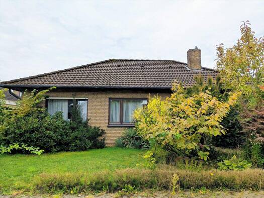 Bungalow zum Kauf 299.000 € 5 Zimmer 110,6 m² 601 m² Grundstück Bürgerfelde Oldenburg 26127