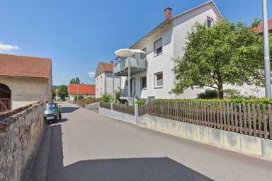 Mehrfamilienhaus zum Kauf als Kapitalanlage geeignet 429.000 € 6 Zimmer 123,4 m² 388 m² Grundstück Kelheim Kelheim 93309