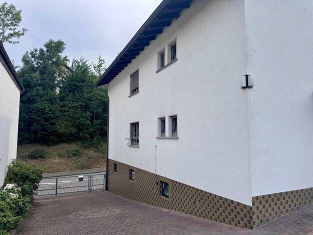 Wohnung zur Miete 1.050 € 4 Zimmer 120 m² 1. Geschoss Mitlechterner Straße 9 Lörzenbach Fürth (Odenwald) 64658